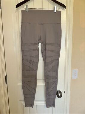 Lululemon Wunder Under HR Tech Mesh Pant Size 10